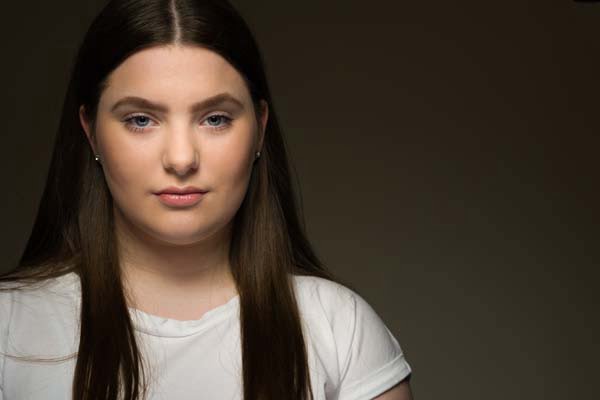 Headshot of Actor And Dancer Zara Williams From North East England